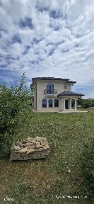 Casa noua cu etaj, zona Rediu