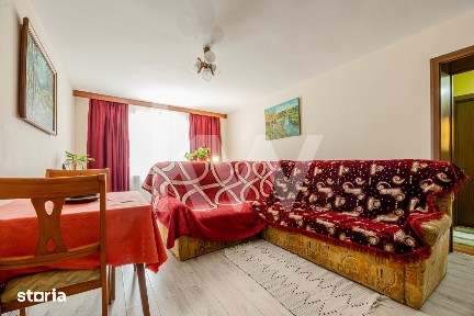Vanzare apartament cu 3 camere, 80 mp, strada Visinului - Zona Noua