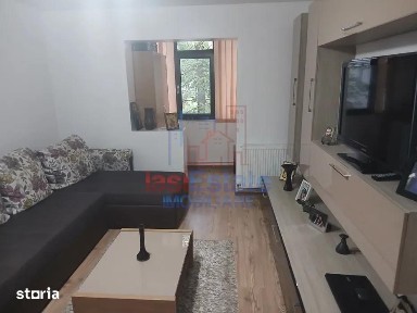 Apartament 2 camere, etaj 2, Baza 3 - centrala proprie, mobilat si uti