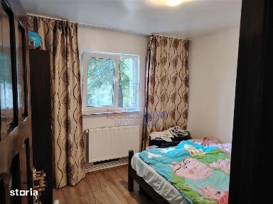 etajul 1 Pacurari de vanzare Apartament 3 camere decomandat