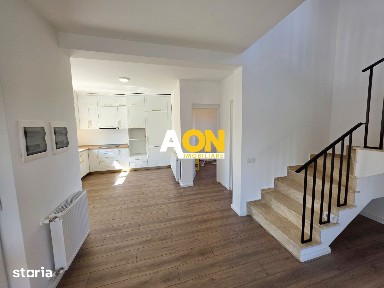 Casa 4 camere 340 mp teren toate utilitatile Cetate