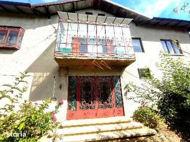 CASĂ DE VÂNZARE | 9 CAMERE | TEREN 1.135 MP | BĂICOI - ZONĂ CENTRALĂ