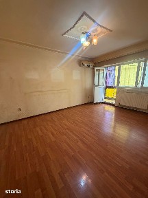 De vânzare apartament 2 camere decomandat cartier Obor et 3/4
