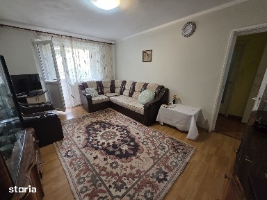 Apartament 4 camere Hipodrom, etaj 2, 2 balcoane