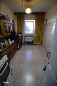 proprietar,ap de 4cam,90mpCons.,et1, zona Frumoasa Continental,parcare