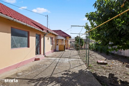 Casă parter cu teren de 609,87 mp - 23 August, Strada Lucian Blaga
