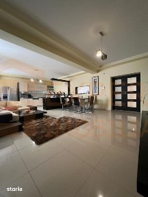Vila impresionanta P+3, Bulevardul Mamaia, zona Tomis II