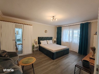 Garsonieră Pitesti, mobilata si utilata, 50 mp,centrala,loc de parcare