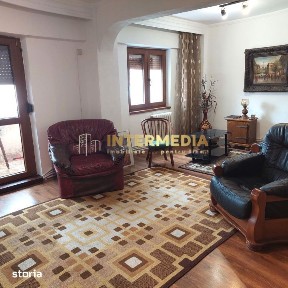 Apartament 3 camere decomandat Cetate 2 bai utilat si mobilat complet