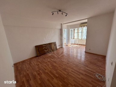 APARTAMENT 3 CAMERE/ PIAȚA MIHAI// VITEAZUL //ETAJ 1 //DECOMANDAT