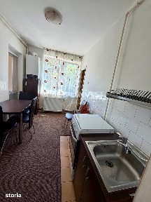 Apartament 2 camere,Decomandat, balcon,etaj 2, mobilat, ideal studenti