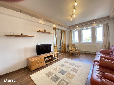 Apartament 4 camere de vanzare, etaj intermediar, parcare, Zorilor!
