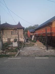 Casă de vanzare