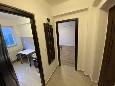 PF inchiriez ap 1 cam in Visan
