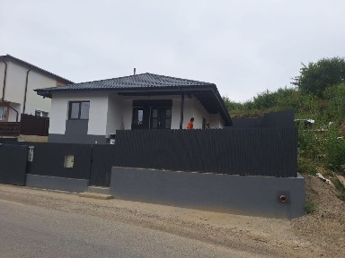 Casă 4 camere Vișani