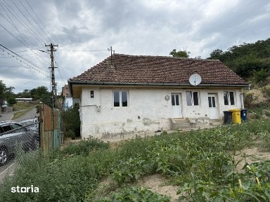 Casa 60 mp/Teren 1120 mp OCNA Sibiului Intravilan