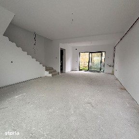 Triplex P+1 în Pitești, cu vedere către pădure