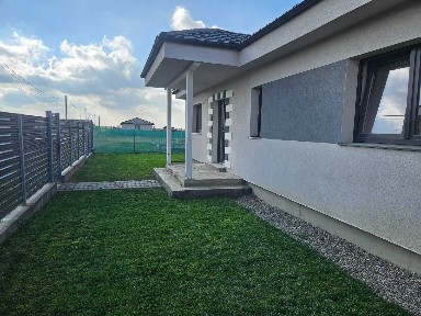 Oportunitate - Vand casa noua sau schimb cu apartament