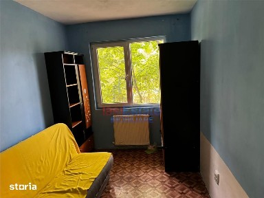 Apartament 3 camere zona Podu Ros
