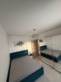 P.F. Inchiriez apartament 2 camere decomandat
