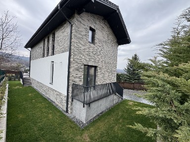 Casa Faget, finisată, zona Vila Tusa, str Liviu Rusu 9