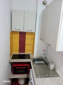 Garsoniera studenteasca langa Drept si FEEA direct de la Proprietara