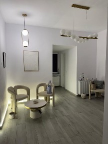 De vânzare imobil situat în zona centrală