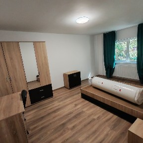 Ofer spre închiriere ap 3 camere, Zorilor str Dima,preț 600 eur