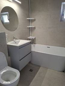 Inchiriez apartament zona Piata Marasti