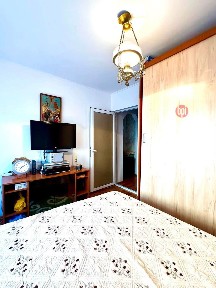 SE INCHIRIAZA Apartament cu 2 camere, Parter, zona CEC, Falticeni, SV