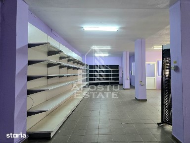 Spatiu comercial, cu locuinta, in Curtici