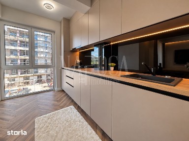 Apartament 3 camere de vanzare in Floresti