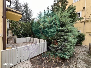 Apartament cochet cu gradină proprie - ultracentral, Piața Unirii