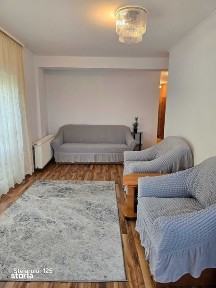 Inchiriez Apartament 2 camere in Floresti Str.Stejarului Nr.125