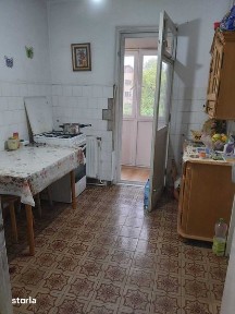 Vand Apartament 3 camere ultracentral - 68 mp