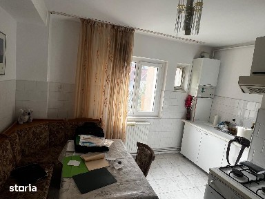 Exclusivitate! Vindem 4 camere Noua, structura mare