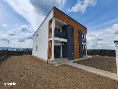 DUPLEX 3 CAMERE, 2 BAI, 250 MP TEREN, VOROVESTI-MIROSLAVA