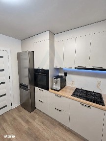Apartament 2 camere decomandat Strand et 3 cu pivnita proprie 8mp