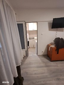 Garsoniera, 22 mp, renovata, mobilata si utilata - Calea Buziasului