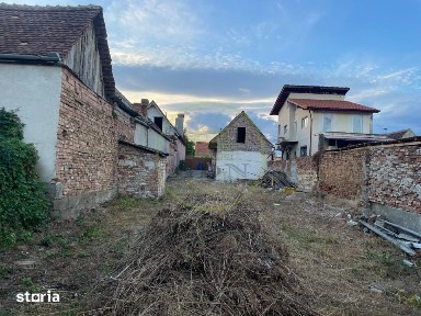 TEREN INTRAVILAN 475 MP CU CASĂ - TURNISOR | 130.000 €