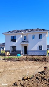 Vila 5 camere cu teren 600mp - Cartier privat - Sura Mica Sibiu