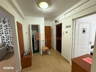 Apartament 3 camere cf 1 decomandat zona Spiru Haret