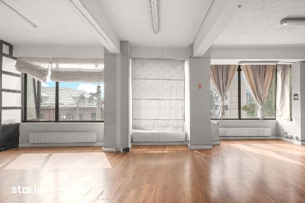 Executive Corner Office | Tavan Inalt, Ferestre Mari | Gara de Nord