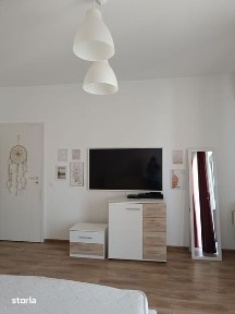 Inchiriez apartament cu o camera Bulevardul Aviatiei Giroc
