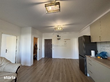 Apartament 3 camere de vanzare