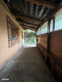 Casa pe parter 3 camere ingrijita curte si gradina Gaesti Nord