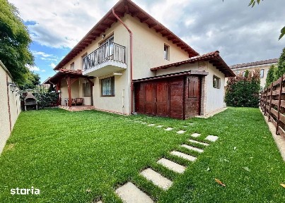 Duplex de Vanzare, 5 camere, 113 mp, teren 250, 2 garaj, zona Terra!
