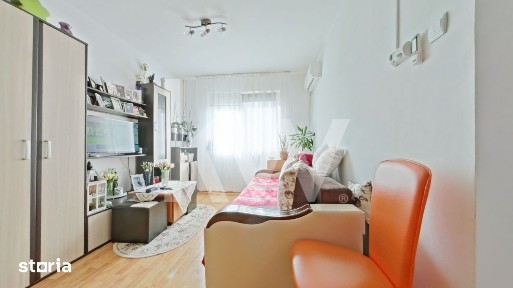 Apartament de vanzare, 3 camere cu parcare, Zona Gemenii