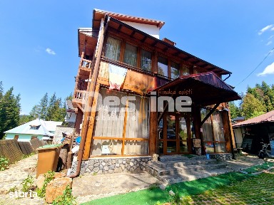 Pensiune de vânzare I Predeal | Teren 600 mp | 14 dormitoare I 12 bai