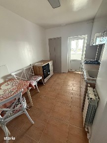 Inchiriez Apartament 3 camere